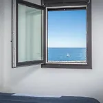 Puerto Banus Penthouse With Panoramic Sea Views Марбелья