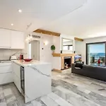 Апартаменти Puerto Banus Penthouse With Panoramic Sea Views *