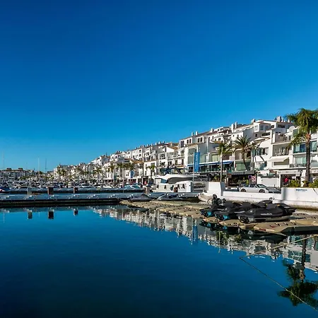 Puerto Banus Penthouse With Panoramic Sea Views *