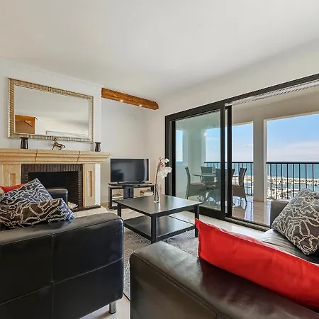 Puerto Banus Penthouse With Panoramic Sea Views Apartment