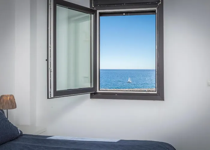 Puerto Banus Penthouse With Panoramic Sea Views Marbella