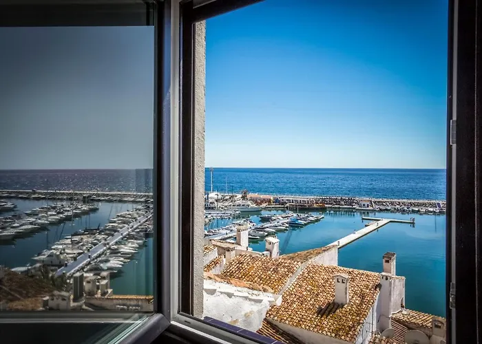 Puerto Banus Penthouse With Panoramic Sea Views Daire Marbella