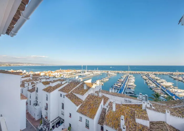 Daire Puerto Banus Penthouse With Panoramic Sea Views